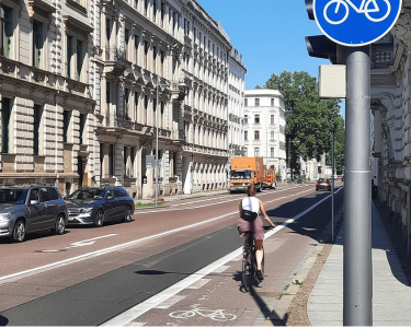 Die Marschnerstraße hat jetzt neue Radfahrstreifen