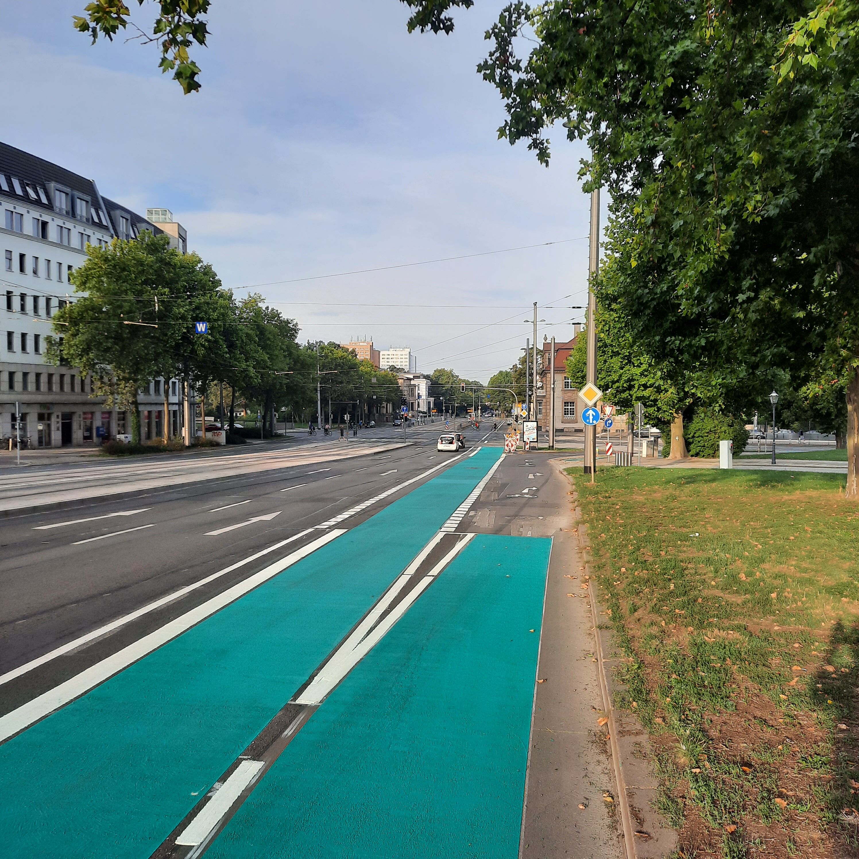 Eine bedeutende Maßnahme ist das zügige Anlegen von Radfahrstreifen auf dem Promenadenring.